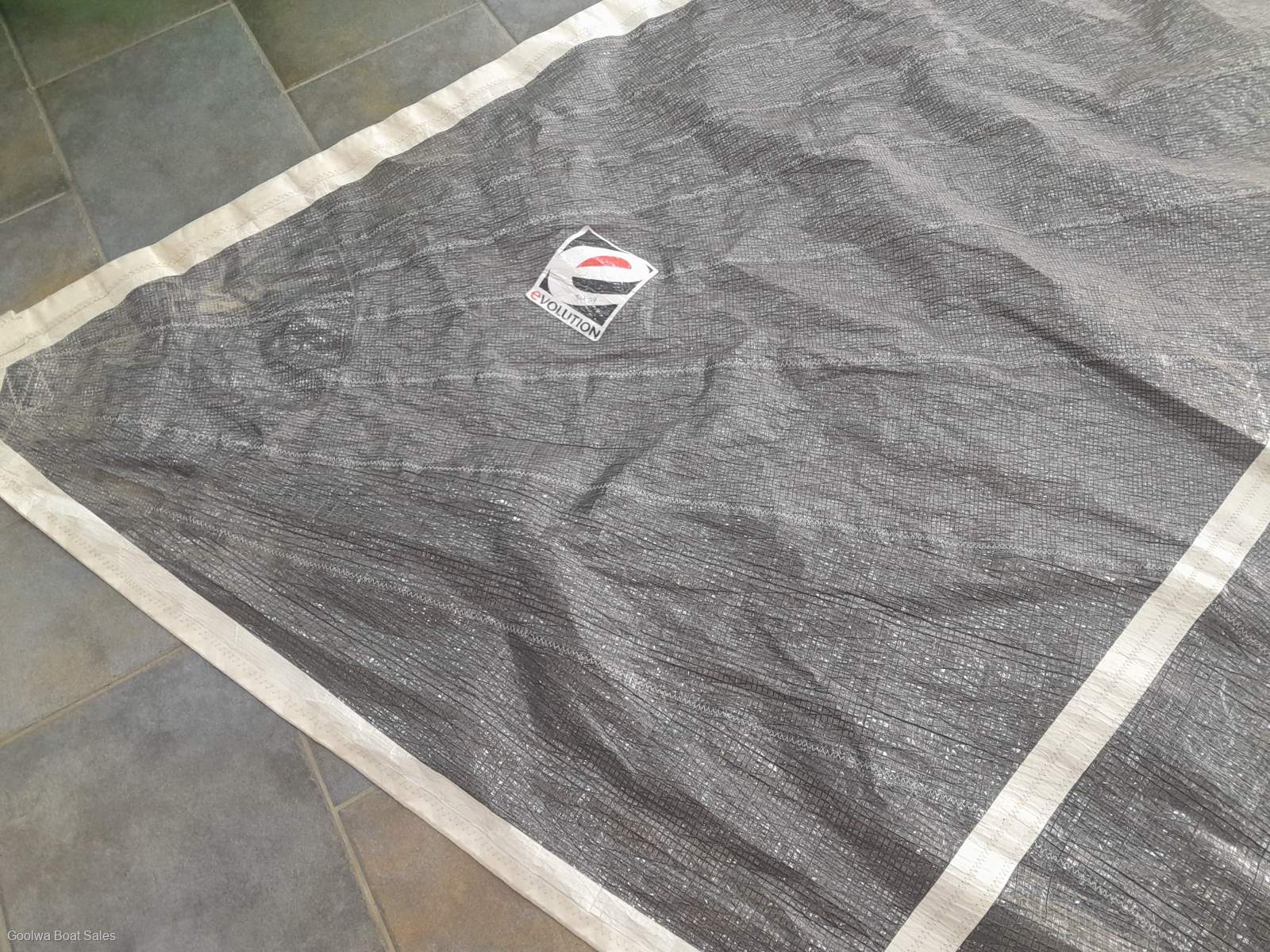 7.9 m Carbon Laminate Genoa