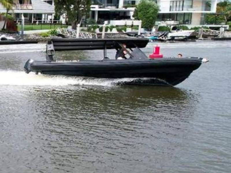 Farfalla 28 Long Top RIB on trailer