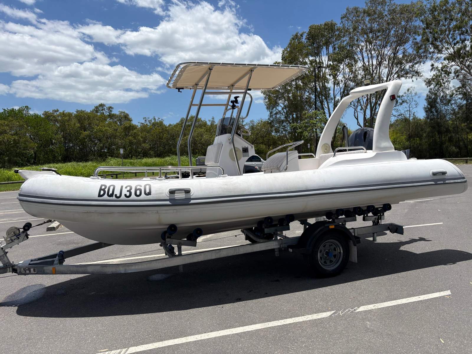 URGENT SALE 2024 5.8m RIB incl Yamaha 115