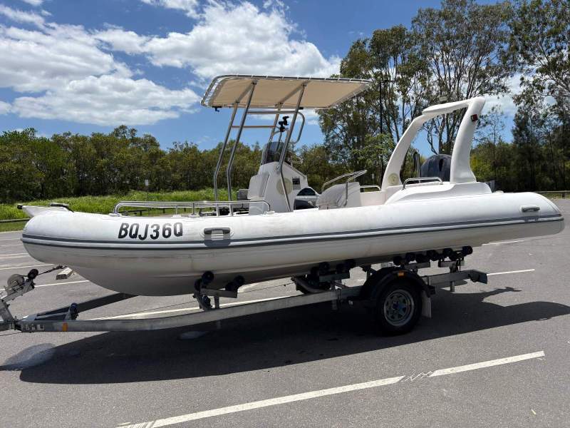 URGENT SALE 2024 5.8m RIB incl Yamaha 115