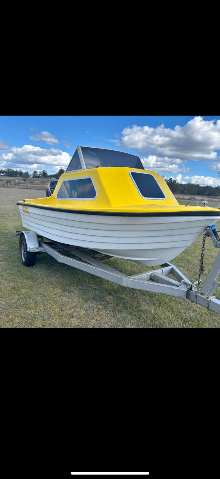 HALF CABIN FIBREGLASS