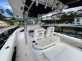 Boston Whaler 320 Outrage Centre Console