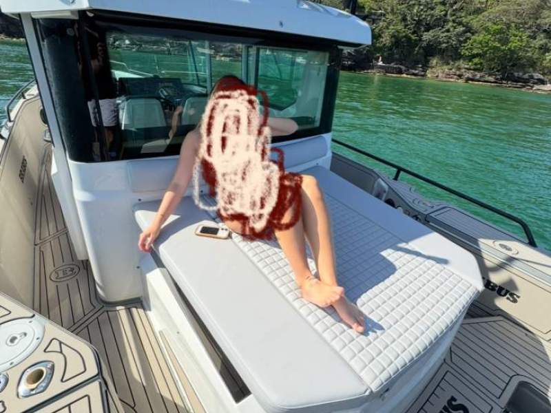 Axopar 28 Cabin Twin 200HP Brabus edition