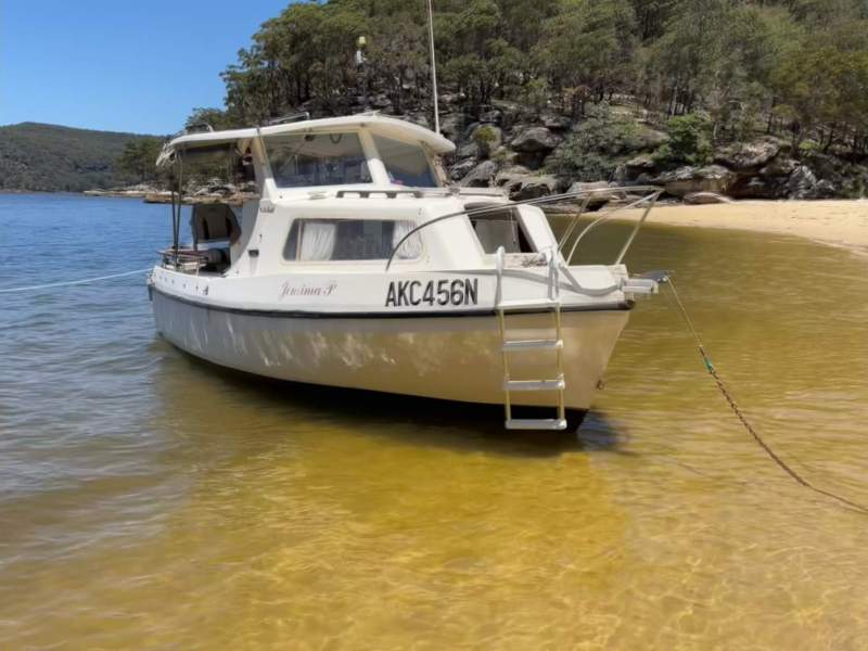 Deltacraft Islander Mk I