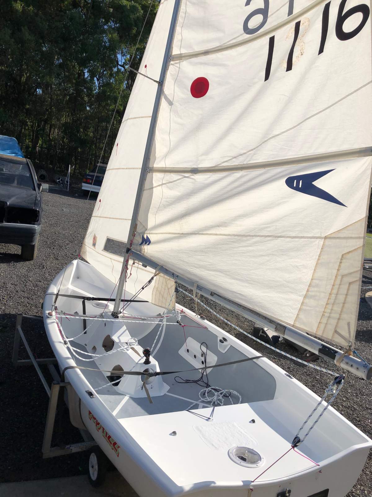 Flying 11 - 100% ready to sail and enjoy