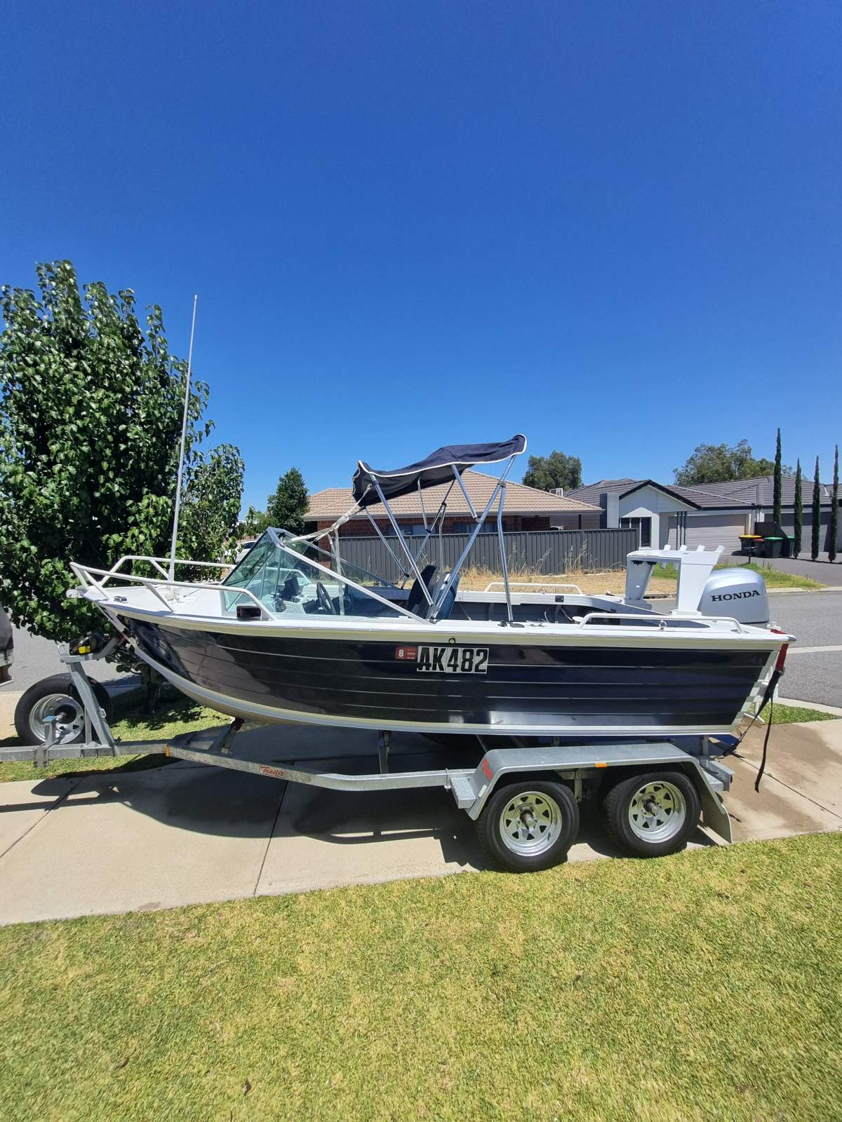 Quintrex 495 Sea Breeze Runabout