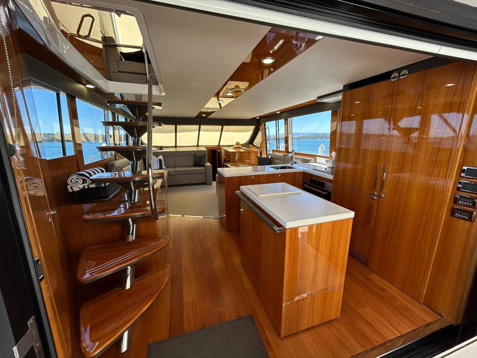 Maritimo M62 Cruising Motoryacht