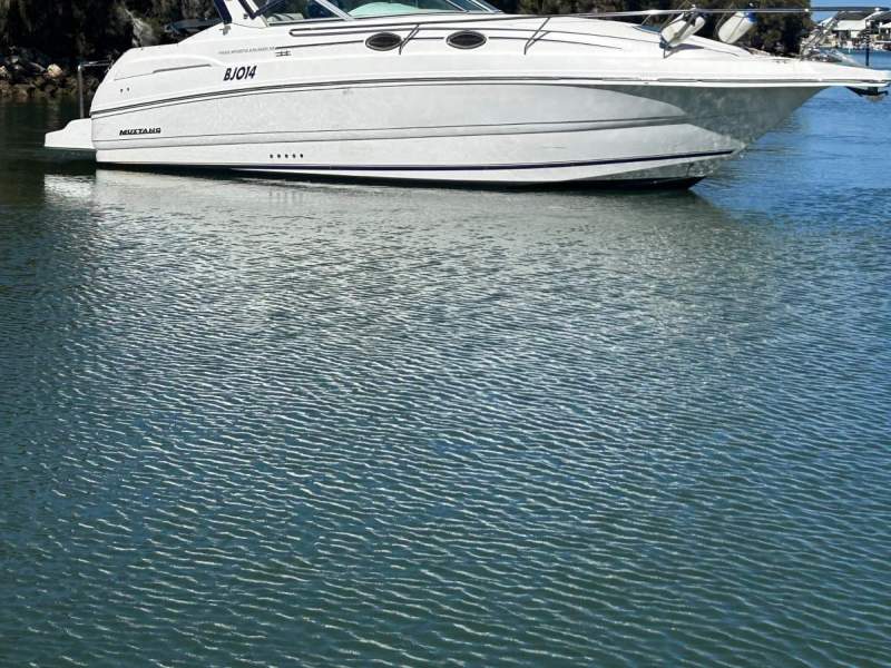 Mustang 32 Sports Cruiser