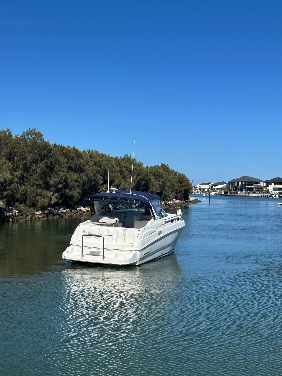 Mustang 32 Sports Cruiser