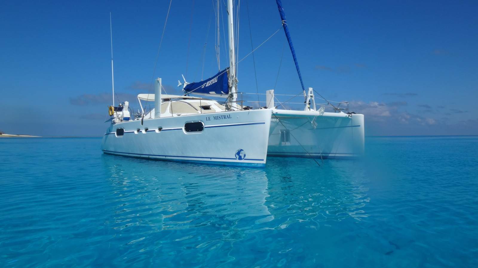 Catana Catamarans 471