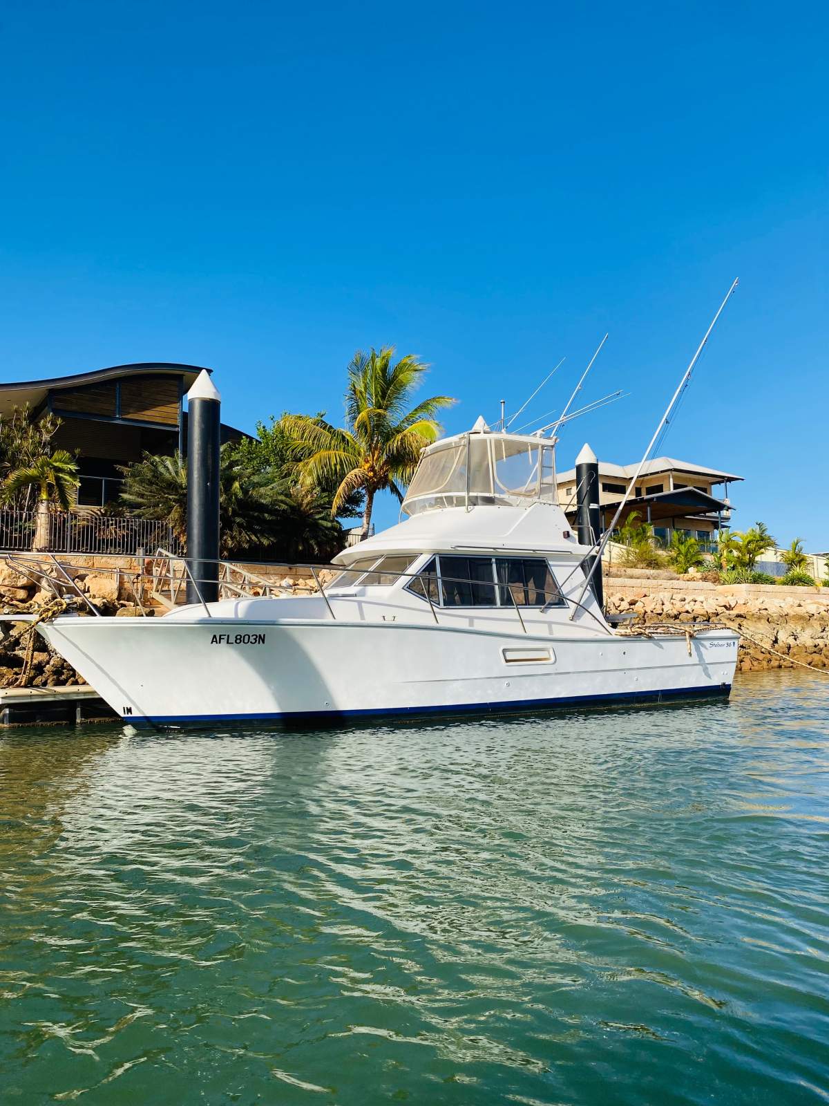 Steber 36 Flybridge Major Refit 2016 with only 997 hrs on yanmar 6LPAs:Full refit by Steber International factory NSW