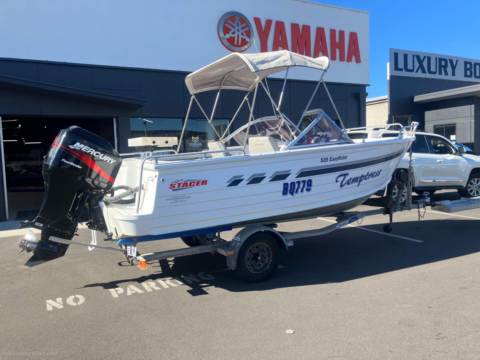 Stacer 525 Bowrider Boat, Motor, Trailer Package