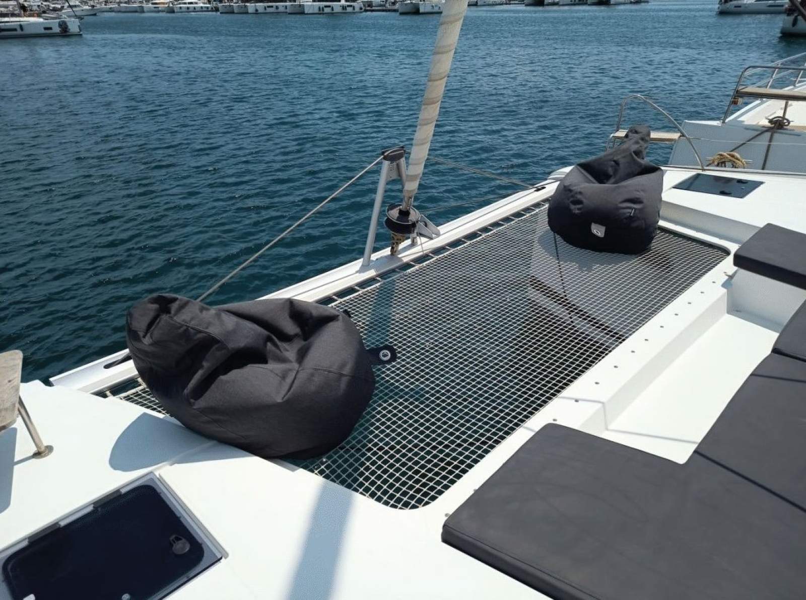 Fountaine Pajot Astrea 42