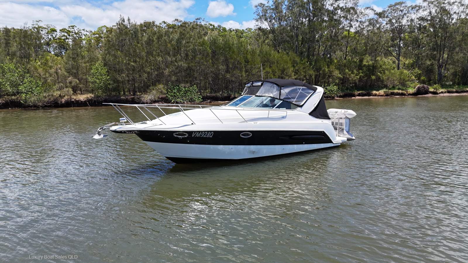 Maxum 2900 Sports Cruiser Express