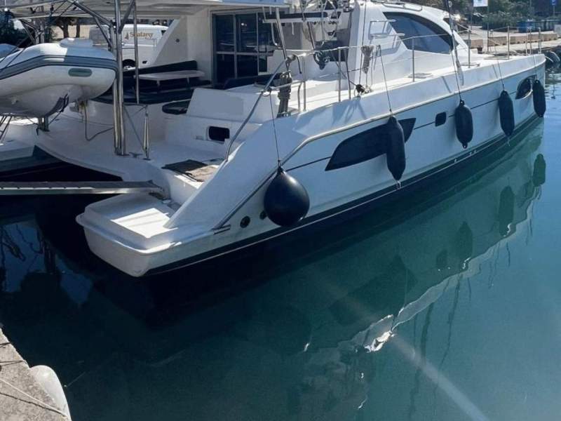 Leopard Catamarans 44