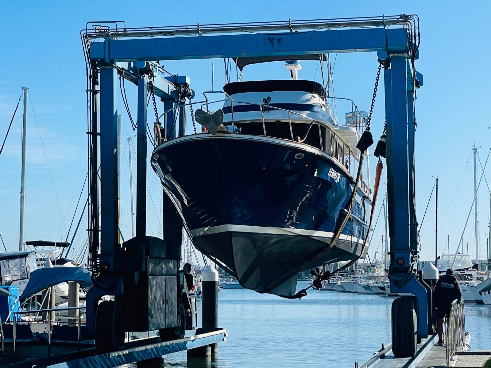CHB Trawler Marine Trader 38 Europa Sedan