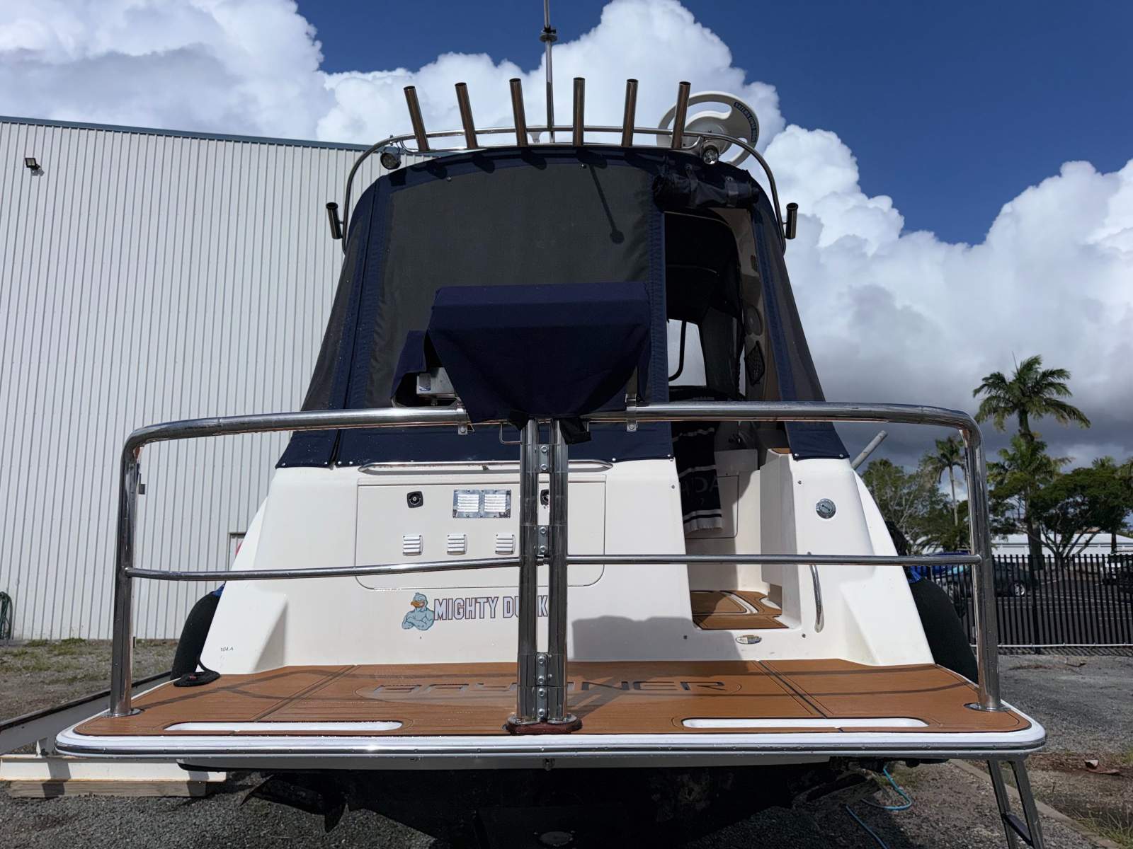 Bayliner 2800 Trophy Fully Loaded Weekend Cruiser