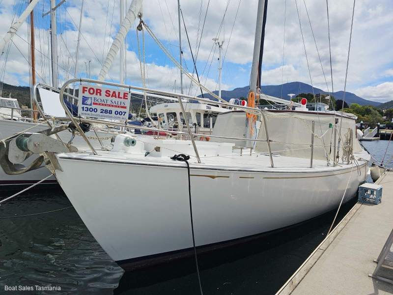 Ray Kemp 40' Huon Pine Motorsailer "Mac David"