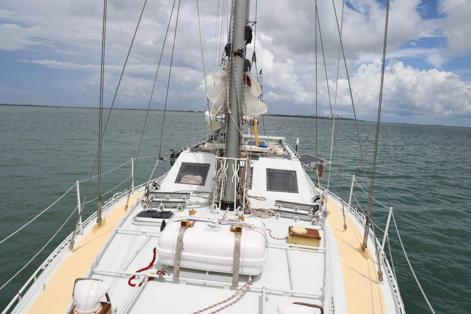 Bruce Roberts 370 Custom