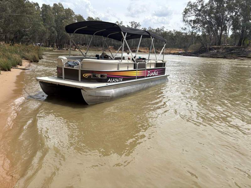 Misty Harbor 2014 Pontoon Boat Misty Harbour Adventure 205