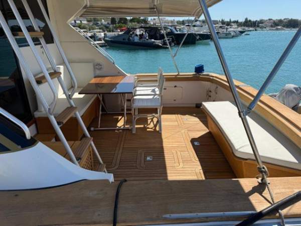 Bertram 37 Convertible