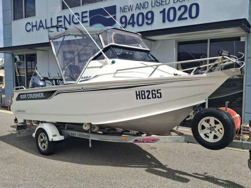 Bar Crusher 535C -2015 Yamaha 70 HP 4 stroke