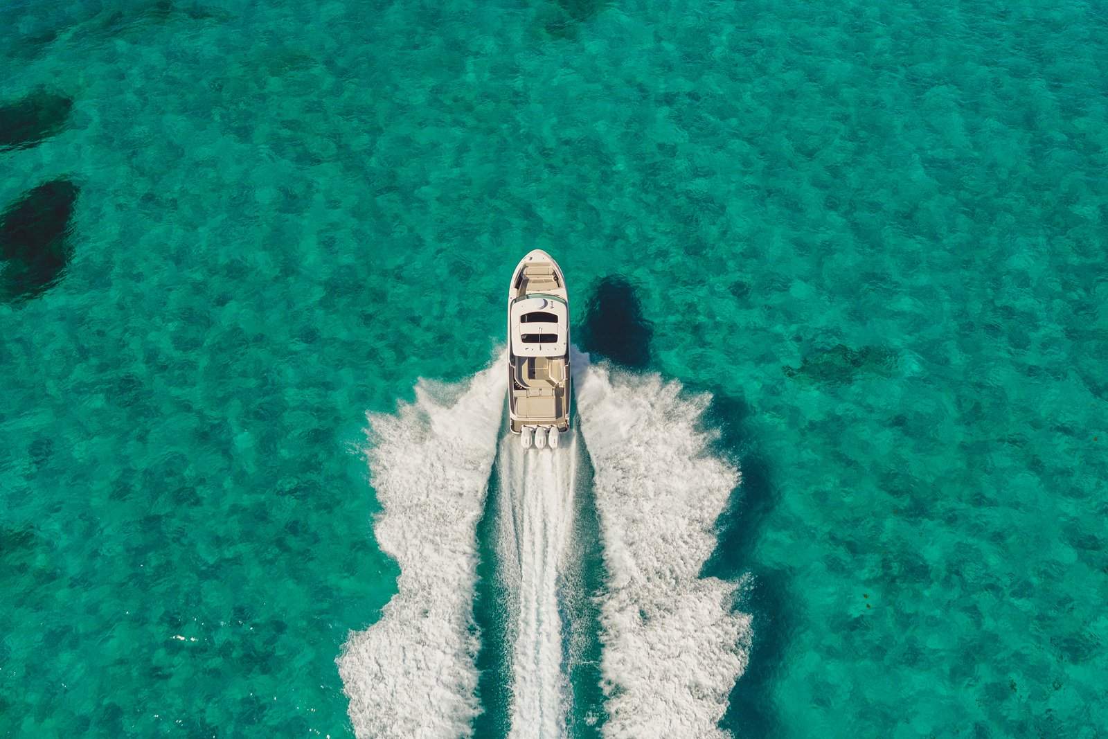 Sea Ray 360 SLX OB Bowrider