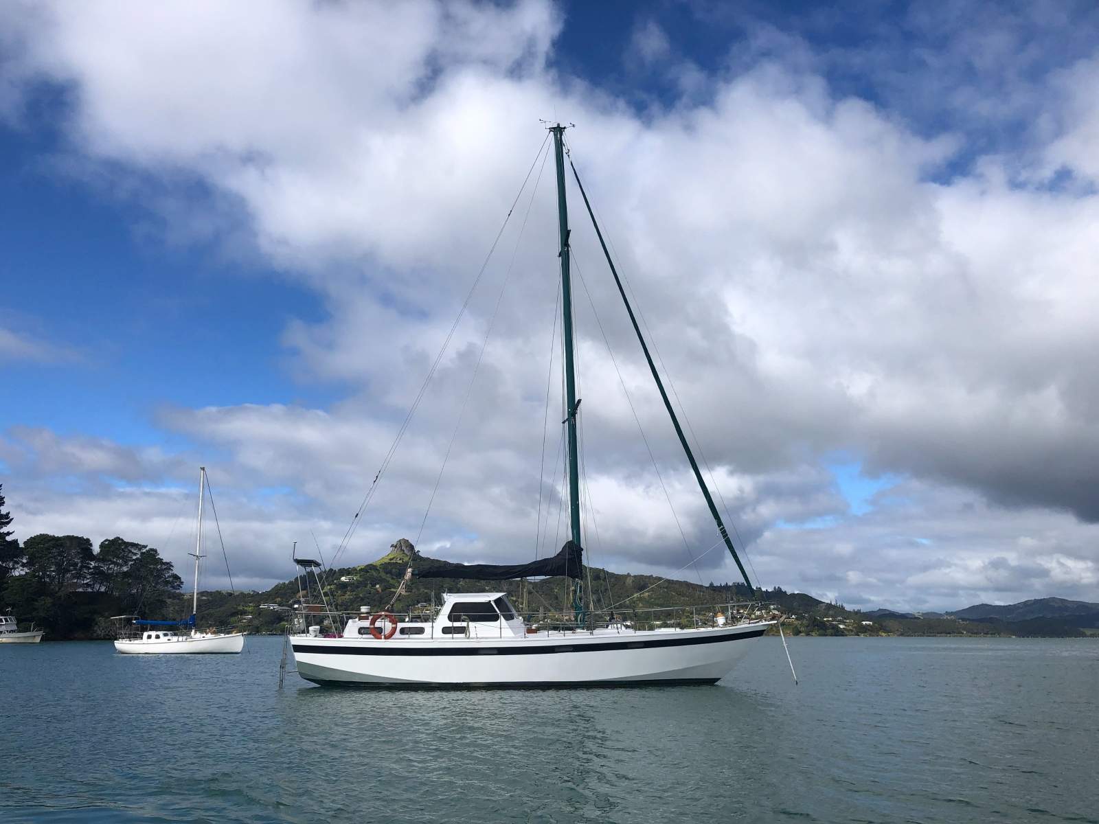 Roberts 44 Centre Cockpit