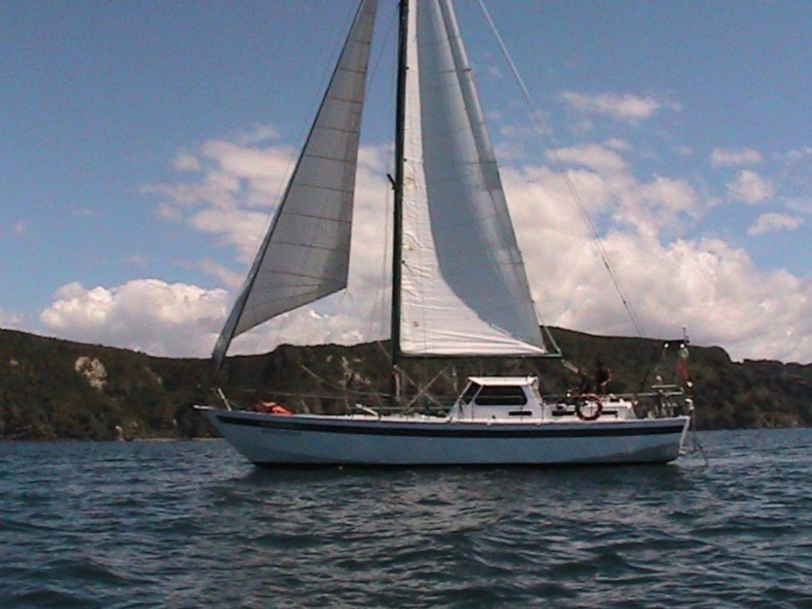 Roberts 44 Centre Cockpit