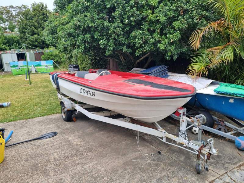 Bertram Caribbean Custom