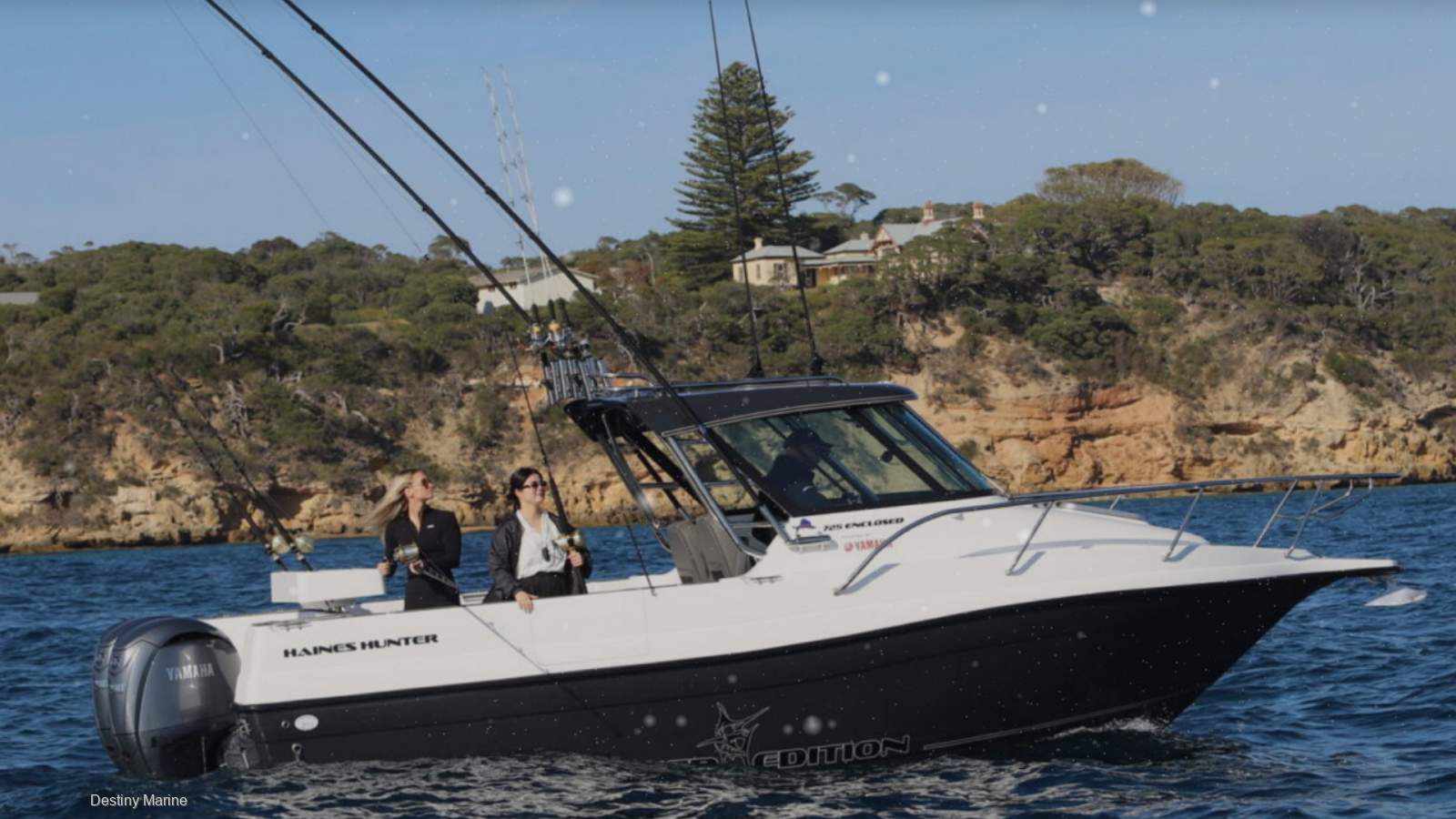 New Haines Hunter 725 Enclosed