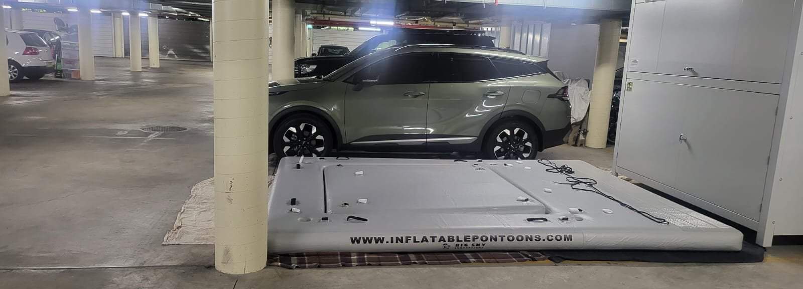 Inflatable Pool Pontoon + Insert - Big Sky - Used Once