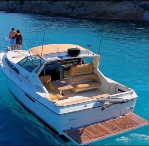 Sea Ray 390