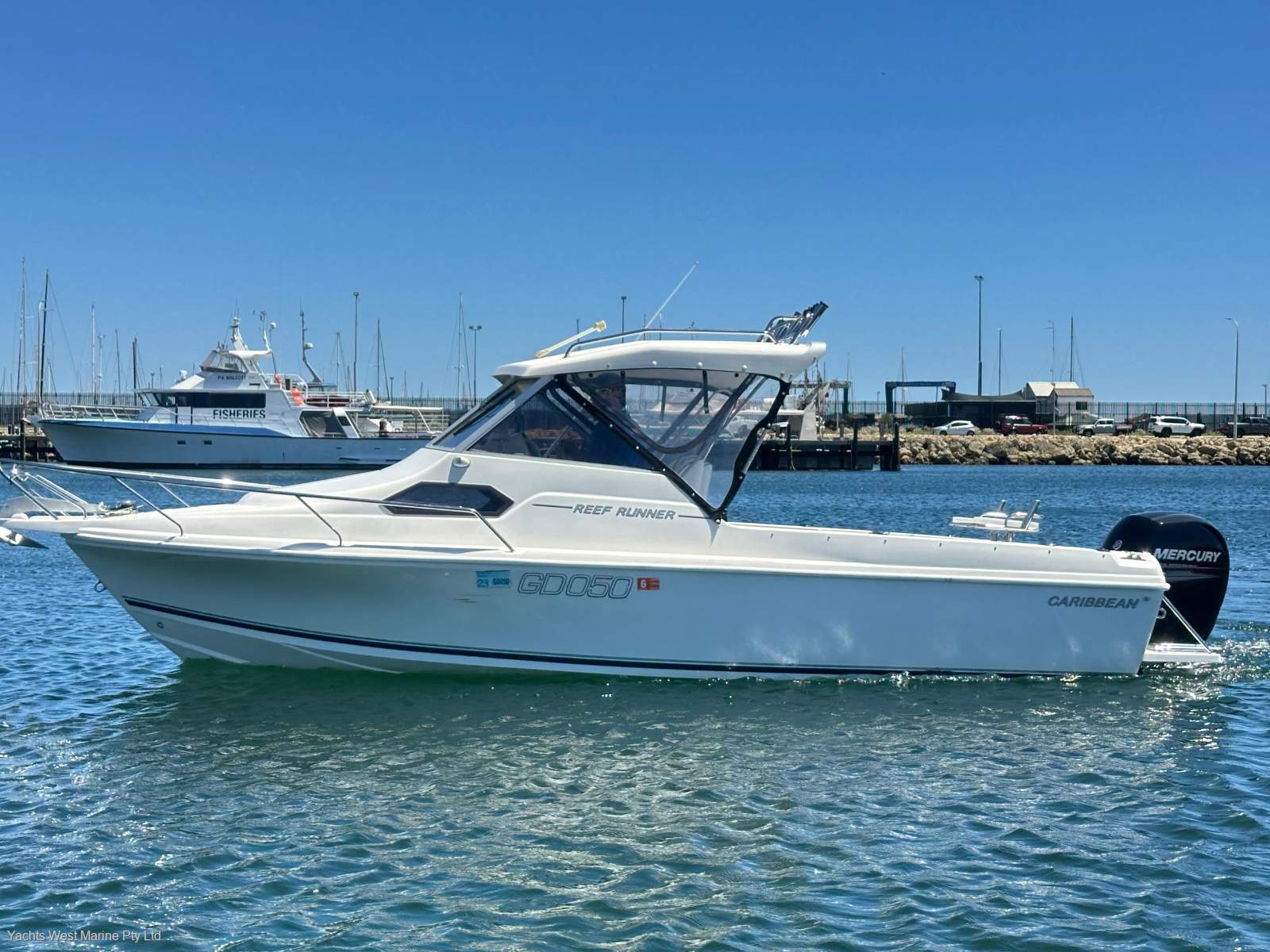 Caribbean 21 Hardtop Reefrunner " BOAT HOUSE STORAGE "