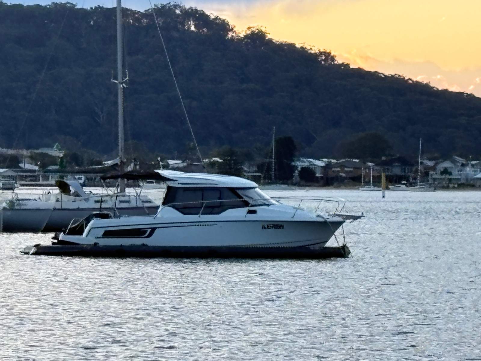 Fab Dock 23x - less than 1 year old