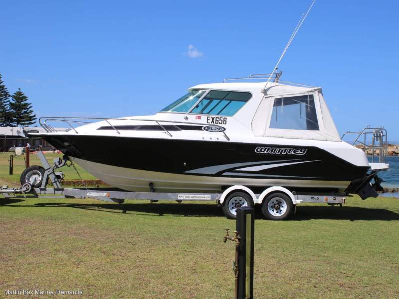 Whittley Sea Legend 26 Hardtop with Only 405 Hours