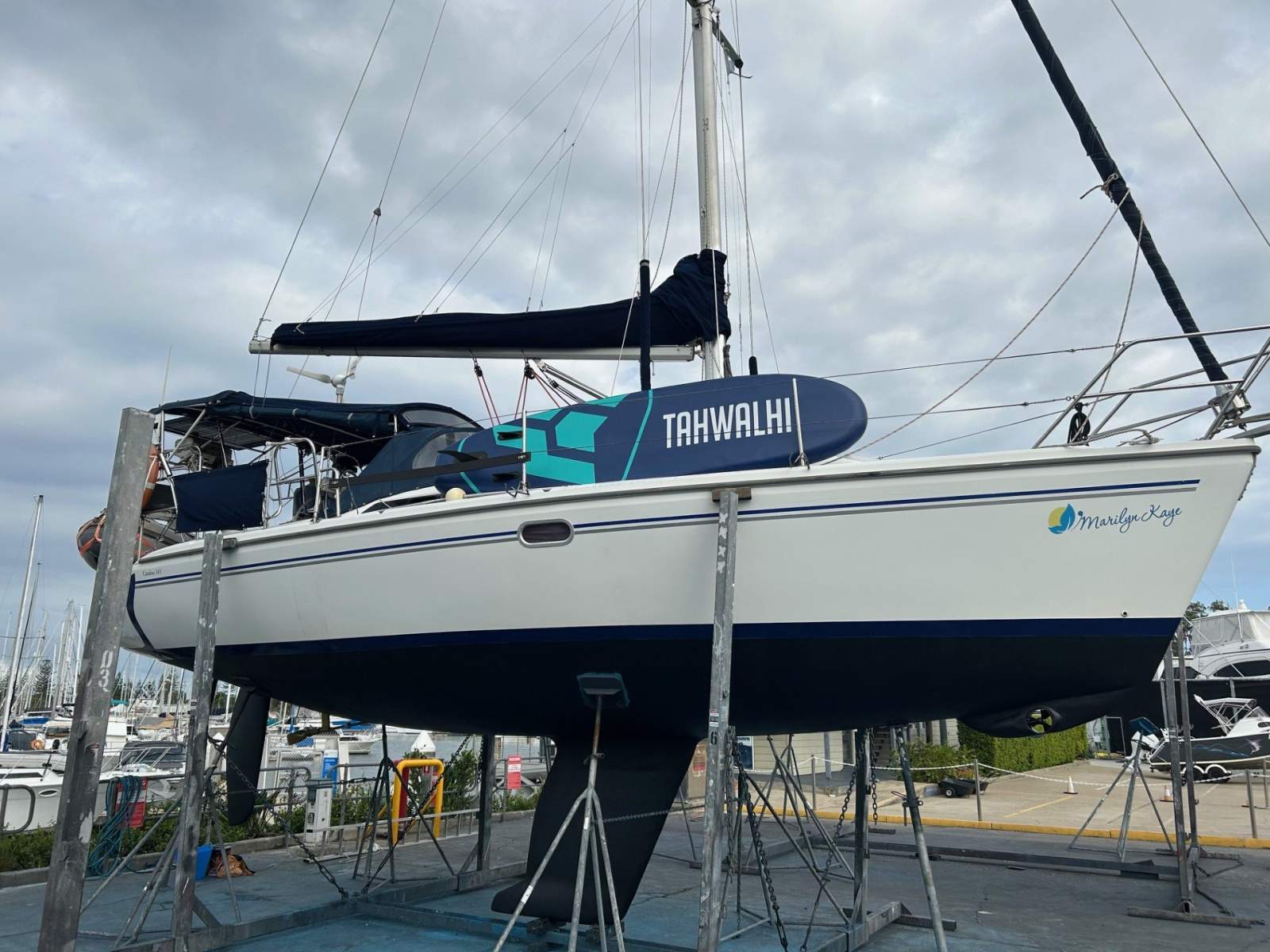 Catalina 310:Haulout and antifoul Dec24