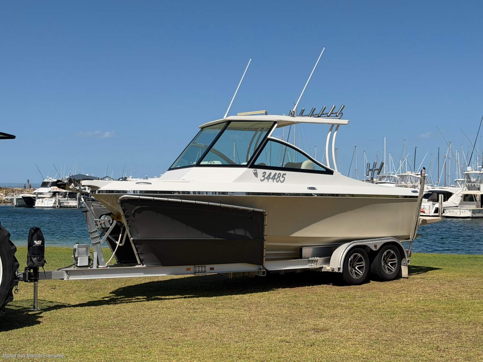 Caribbean Reef Runner 21 with 370Hp MerCruiser and Hamilton Jet Drive