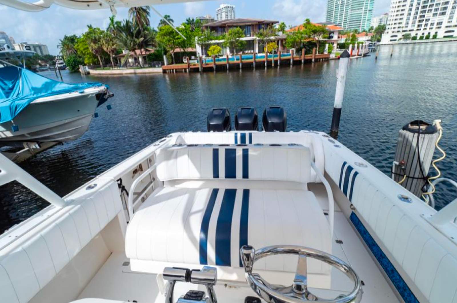 Intrepid 370 Cuddy INTREPID 370 CUDDY