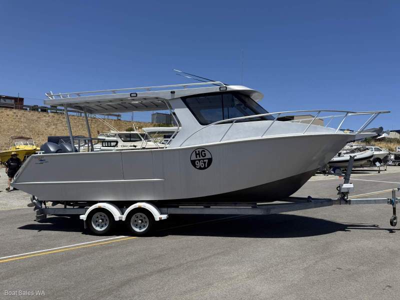 Bullet 7.2 Calibre Hardtop 2014 Model 150Hp Yamaha 4 str outboards