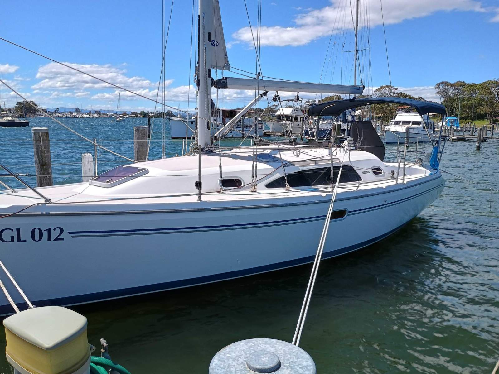 Catalina 309