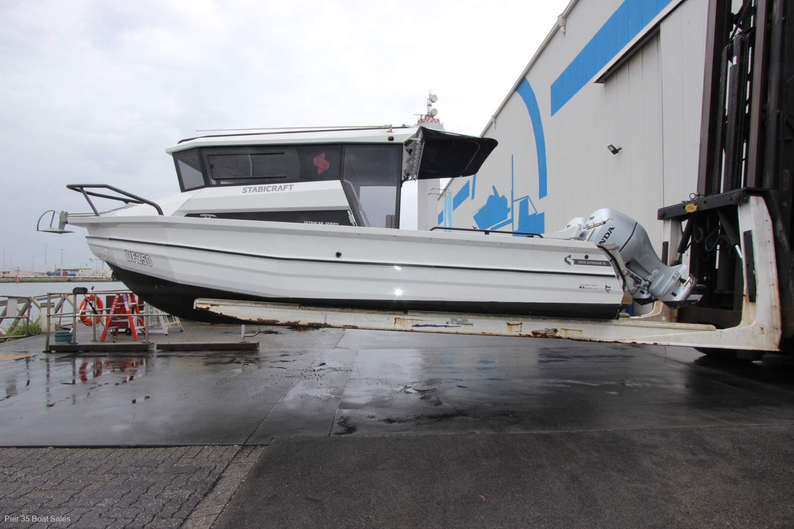 Stabicraft 2500 Ultracab