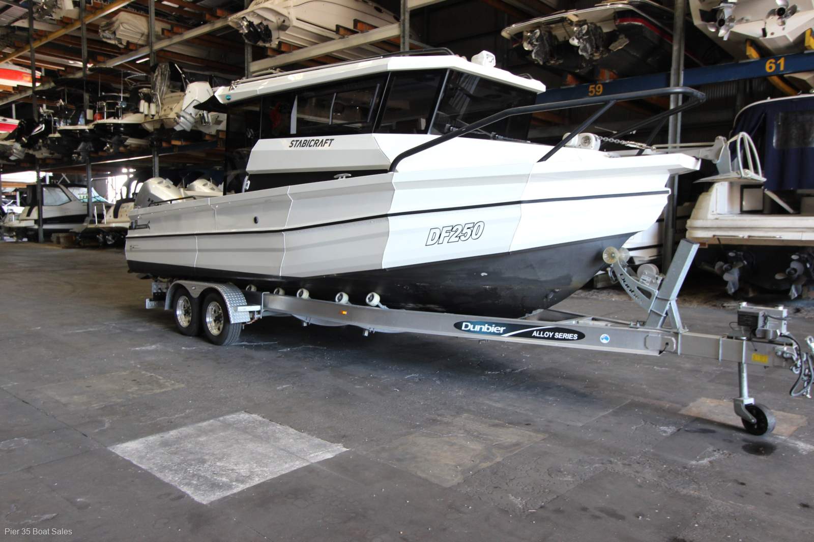 Stabicraft 2500 Ultracab