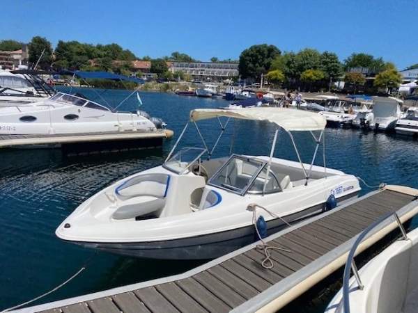 Glastron 175 Bowrider