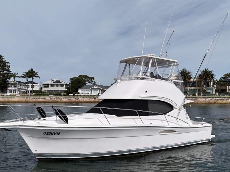 Riviera 33 Open Flybridge SII