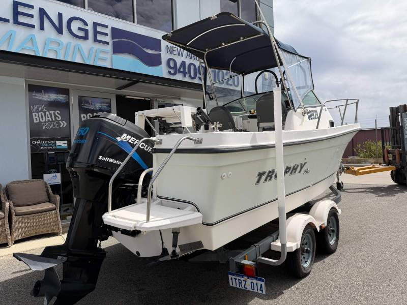 Trophy PRO 2002WA with Mercury 150HP 2 Stroke