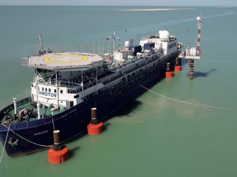 111m Floating Hotel / Berth Connected Vessel