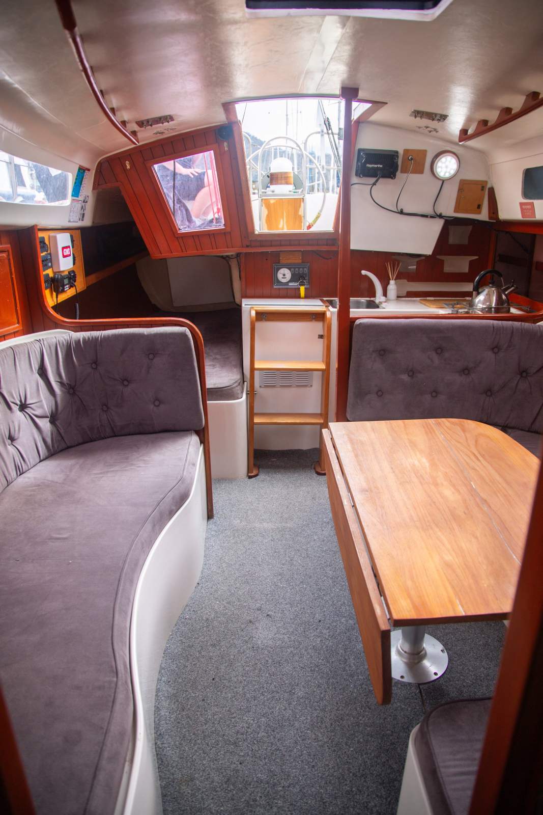 Used Traditional 30 Extensively Upgraded, Impressive Cruiser/racer! for ...