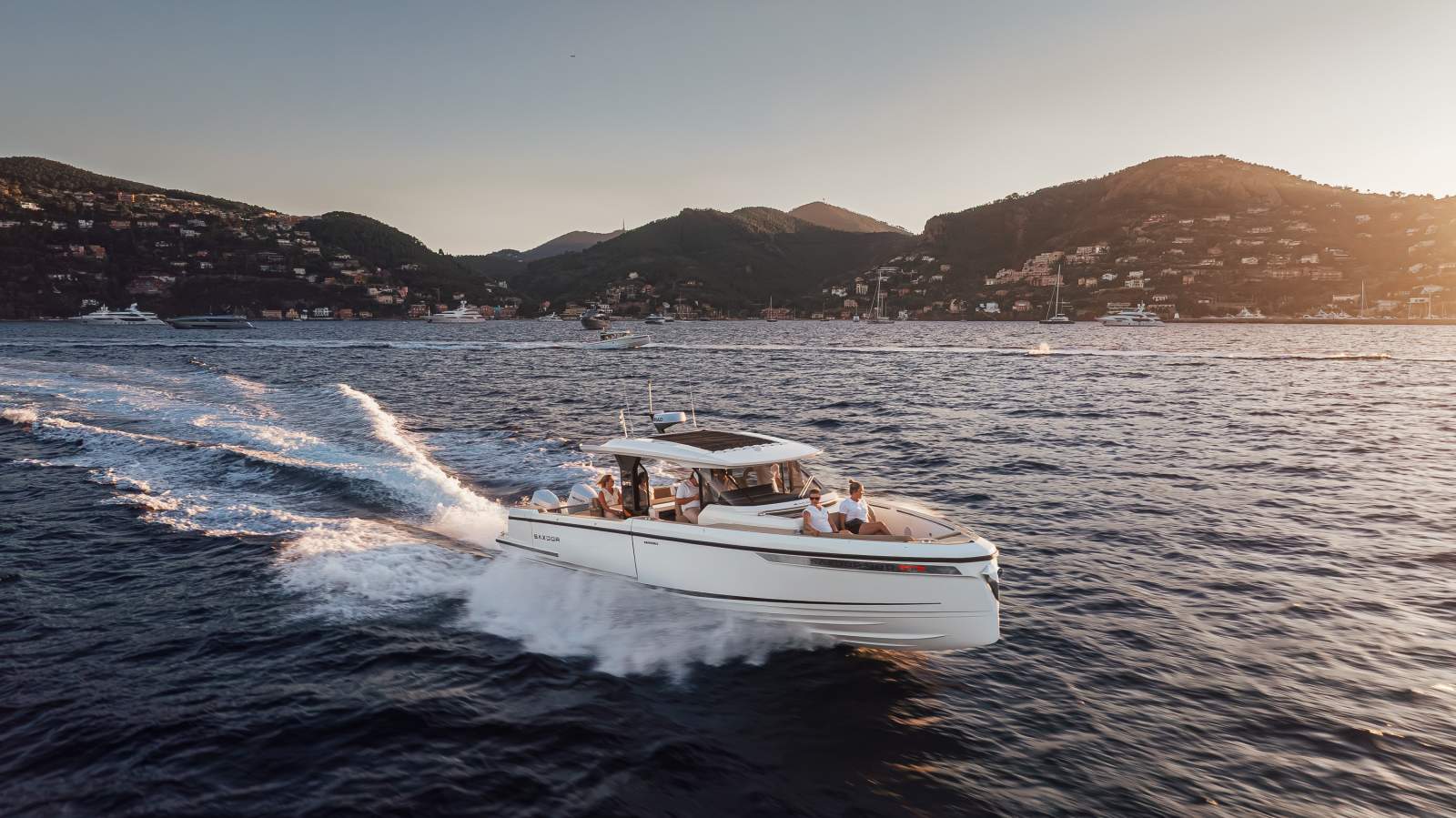 Saxdor Yachts 400 GTS