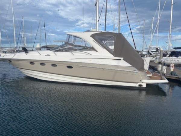 Regal 4460 Sports Cruiser